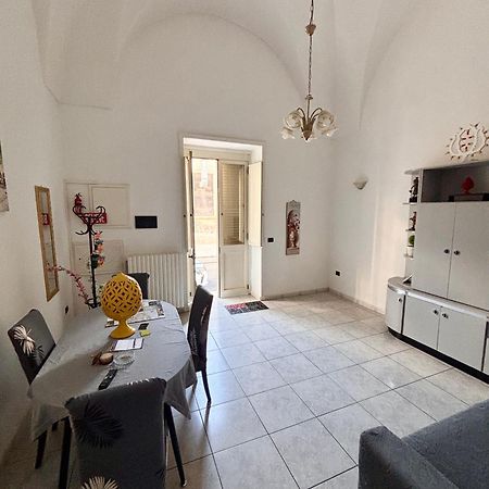 Origini - Apartment With Private Garden Lecce Kültér fotó